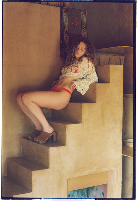 Curve in Wild Bloom | Reversible