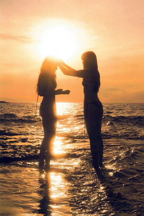 Luana and Charlotte