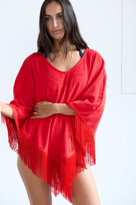 Poncho in Poppy Red
