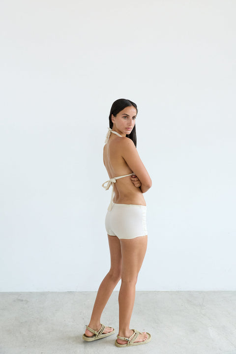 Skort in in White Pearl