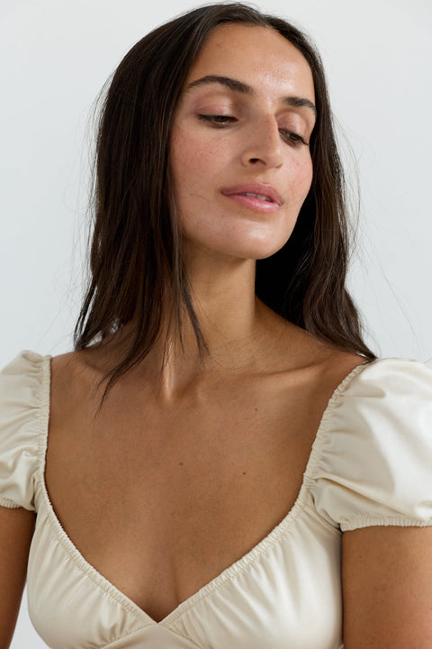 Drapped Balconette in White Pearl