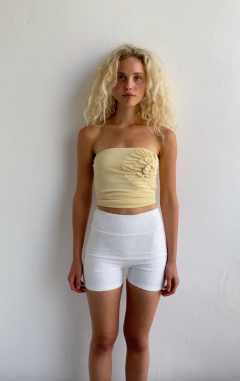 Newmoon Short White